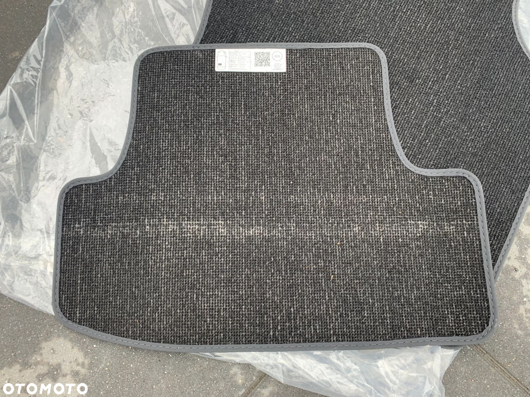 DYWANIKI WELUROWE AUDI Q2 81A JAK NOWE KOMPLET UK - 9