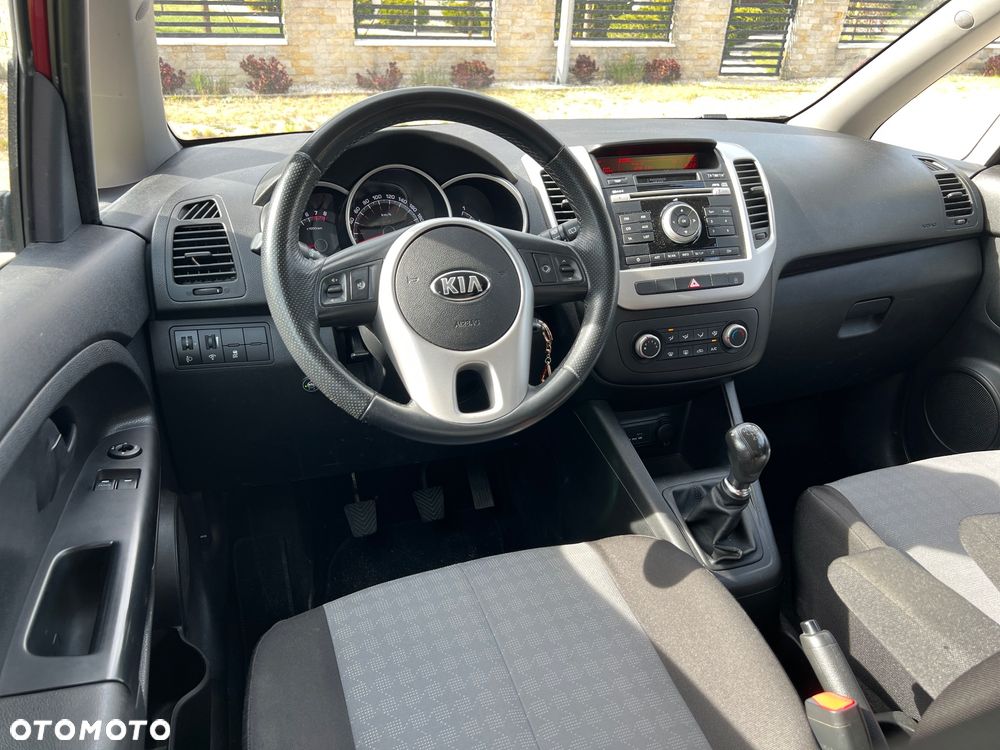 Kia Venga - 6