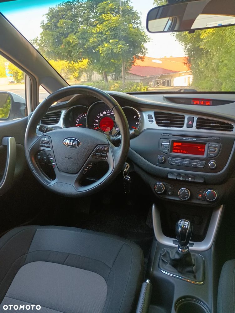 Kia Ceed - 5