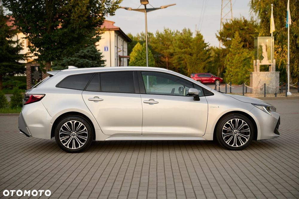 Toyota Corolla 1.8 Hybrid GPF Comfort - 13