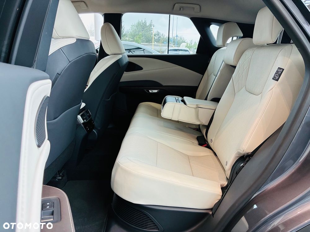Lexus RX 350h Prestige - 12