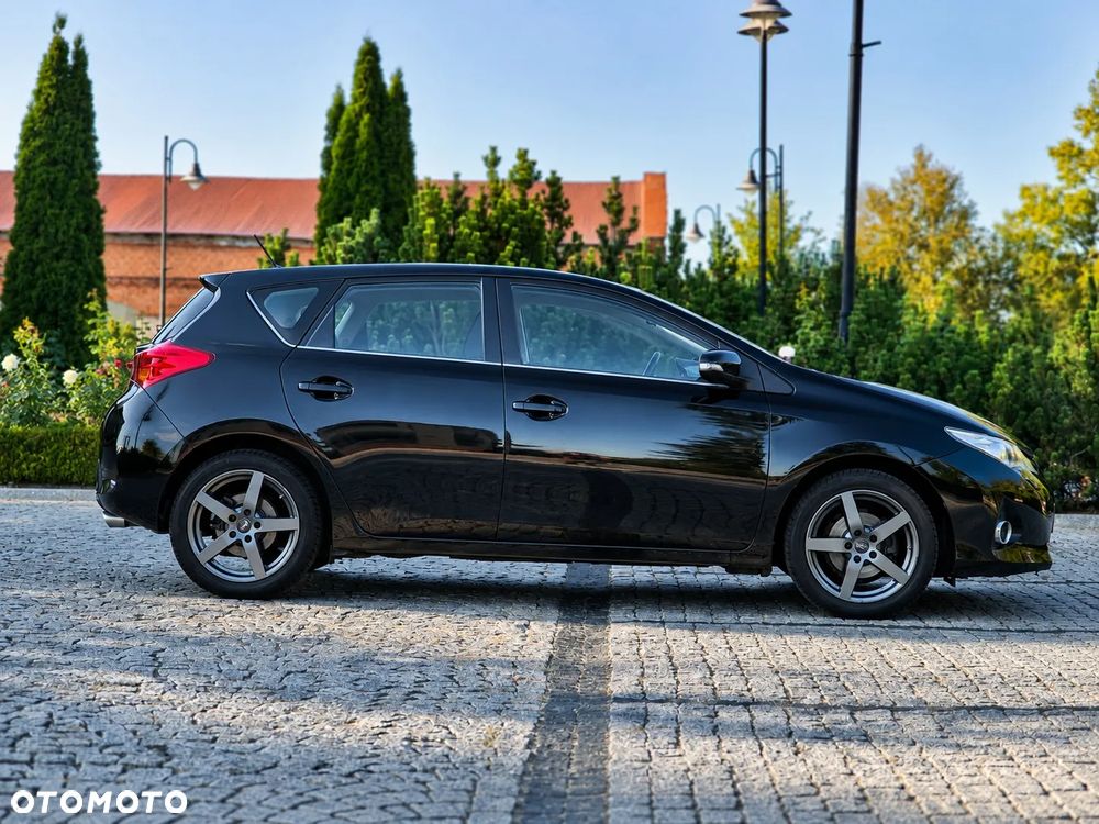 Toyota Auris - 5