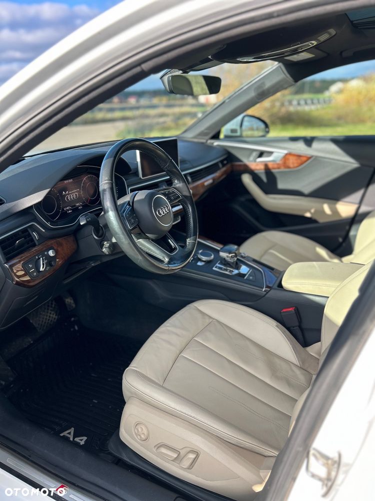 Audi A4 Limousine - 13