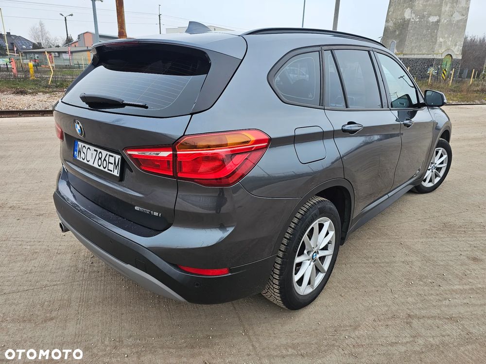 BMW X1 sDrive18i Advantage - 15