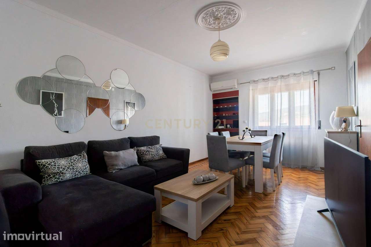 Apartamento T3 com Terraço e Vista Serra em Mira de Aire - Grande imagem: 4/22