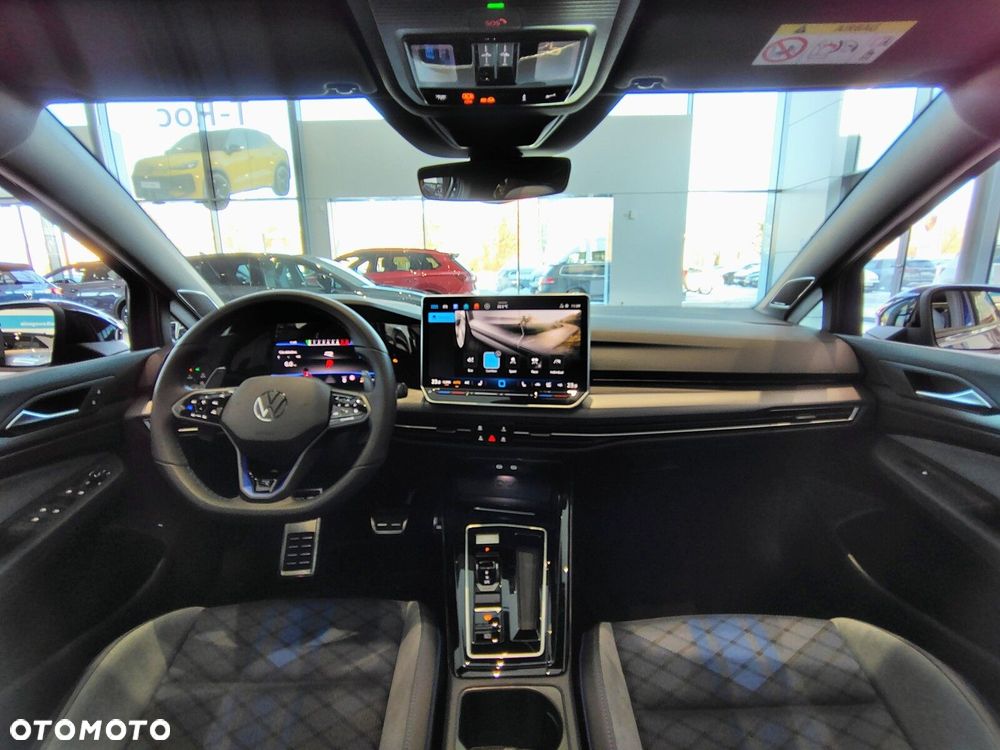 Volkswagen Golf Variant - 30