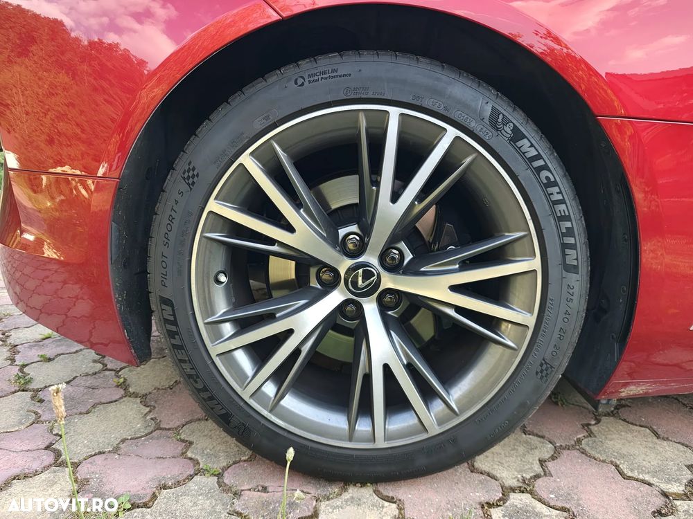 Lexus LC 500h - 10