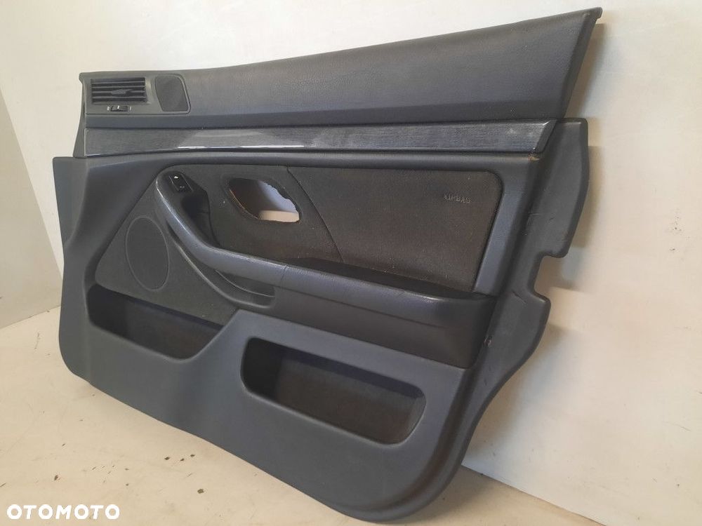 BMW 520 I E39 95-00 TAPICERKA DRZWI PRZÓD PRAWA 8212806 - 2
