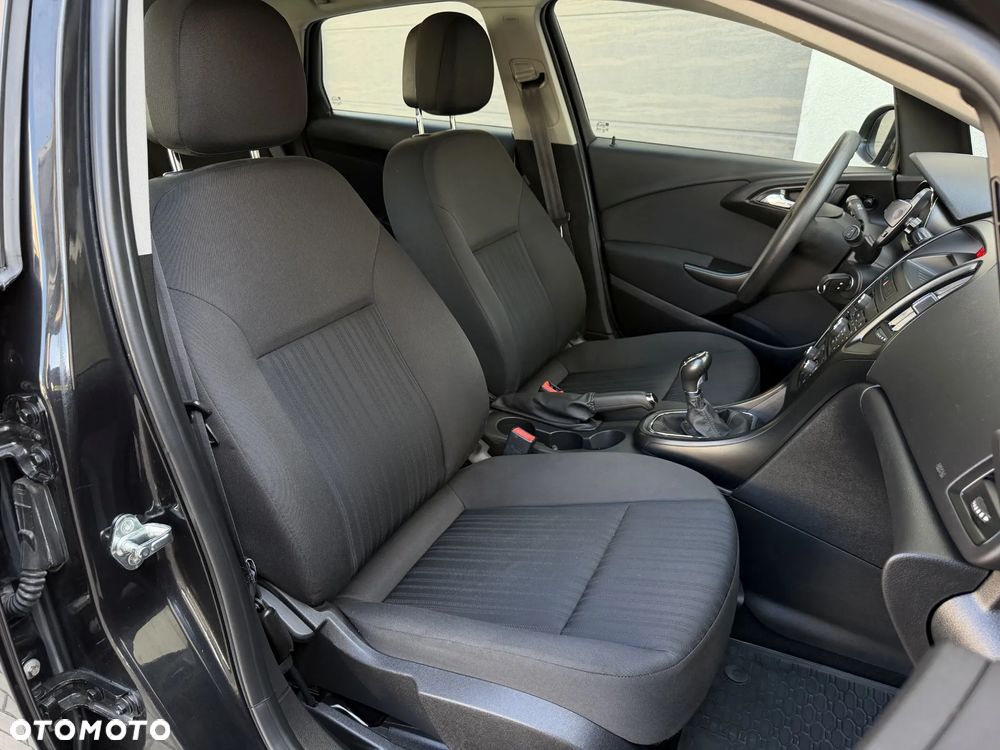 Opel Astra - 8