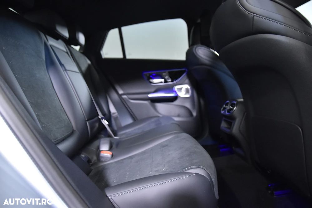 Mercedes-Benz GLC Coupe 300 4MATIC MHEV - 12