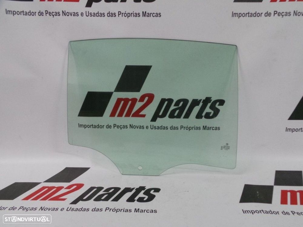 Vidro da porta Direito/Trás Seminovo/ Original BMW Série 7 51357358913 - 1