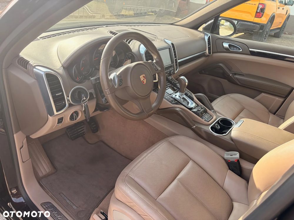 Porsche Cayenne Diesel Platinum Edition - 9