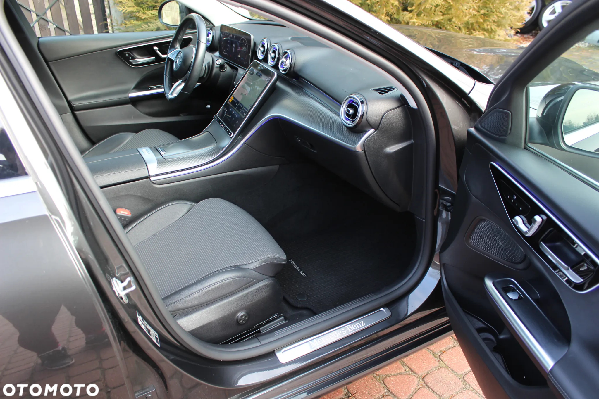 Mercedes-Benz Klasa C 220 d T 9G-TRONIC - 19