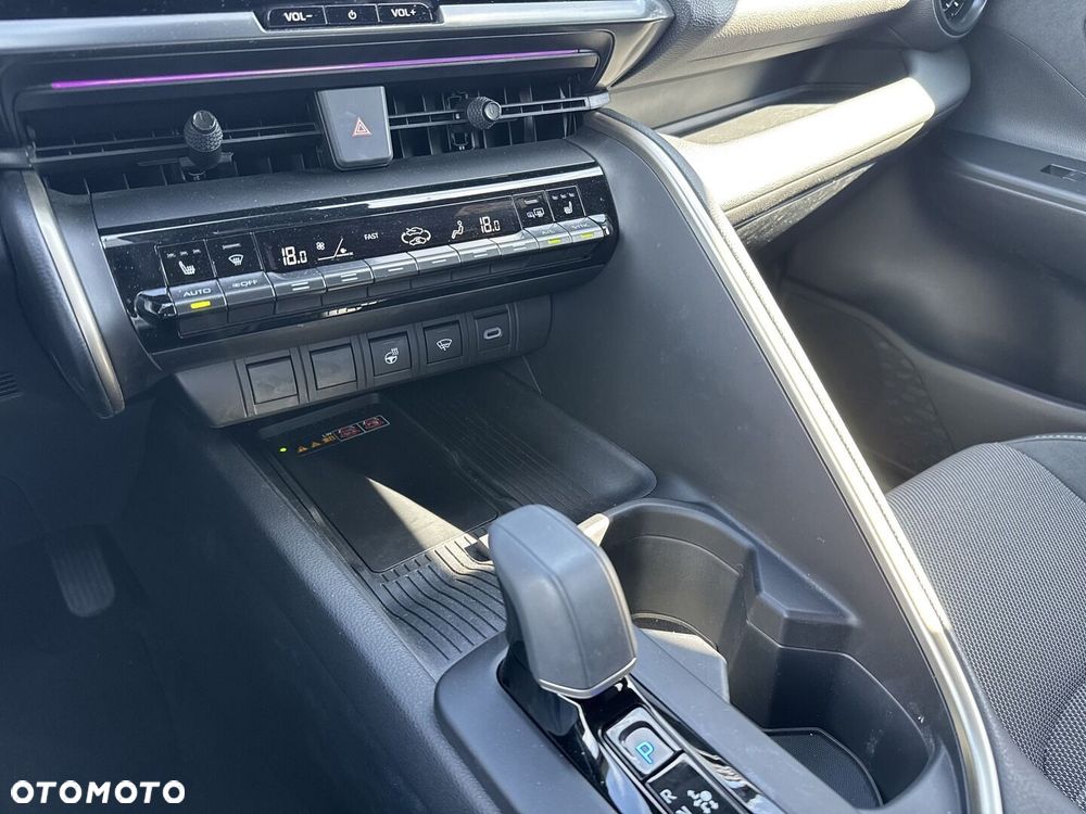 Toyota C-HR 1.8 Hybrid Executive - 24