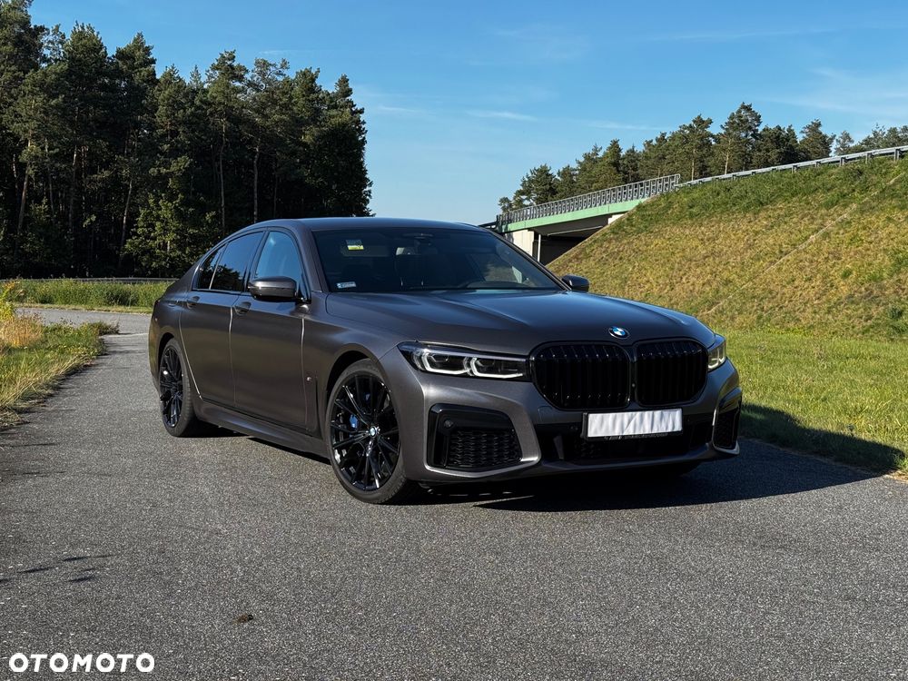 BMW Seria 7 730d xDrive sport - 1