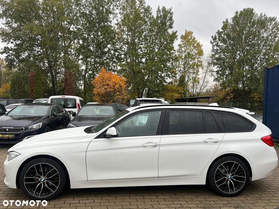 BMW Seria 3 318d Touring - 6