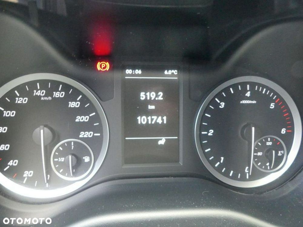 Mercedes-Benz Vito - 26