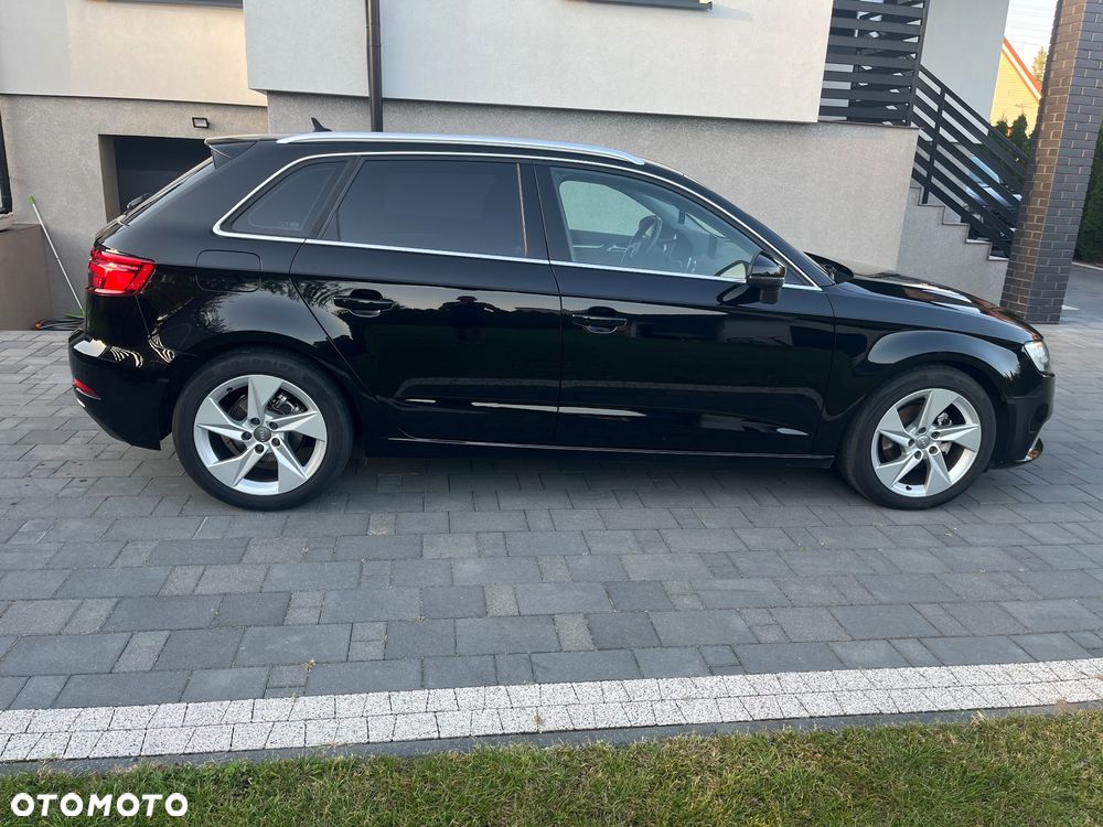 Audi A3 Sportback 1.6 TDI S tronic - 10