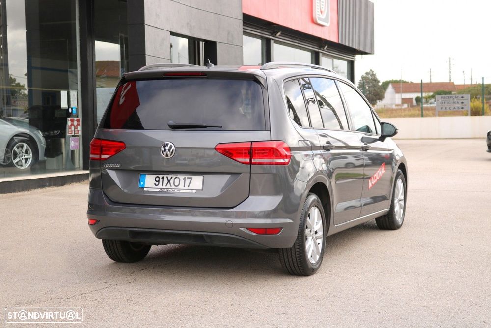 VW Touran 1.6 TDI Confortline DSG - 9