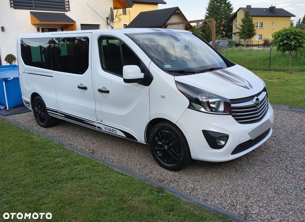 Opel Vivaro L2H1 2.9t Sport - 17