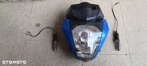 KEEWAY RKS 2020 LAMPA REFLEKTOR  LICZNIK CZASZA KIERUNKOWSKAZ