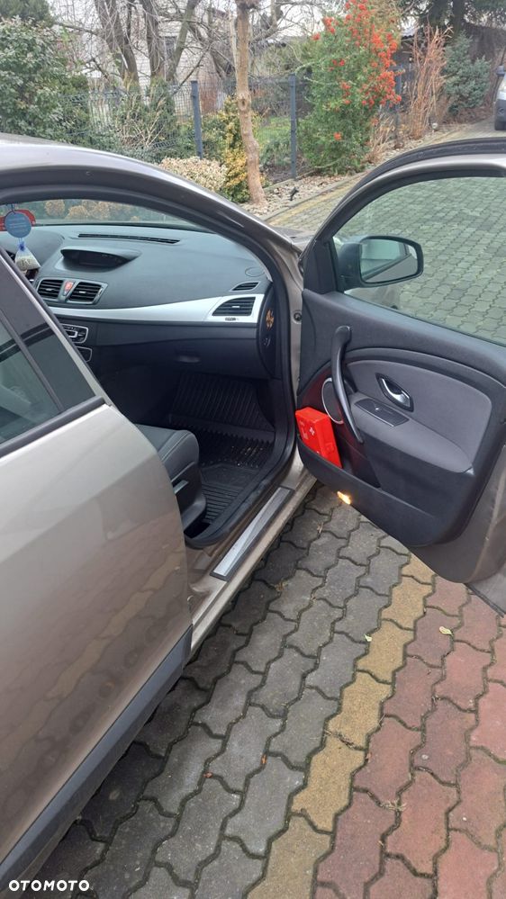 Renault Megane 1.5 dCi Expression - 10