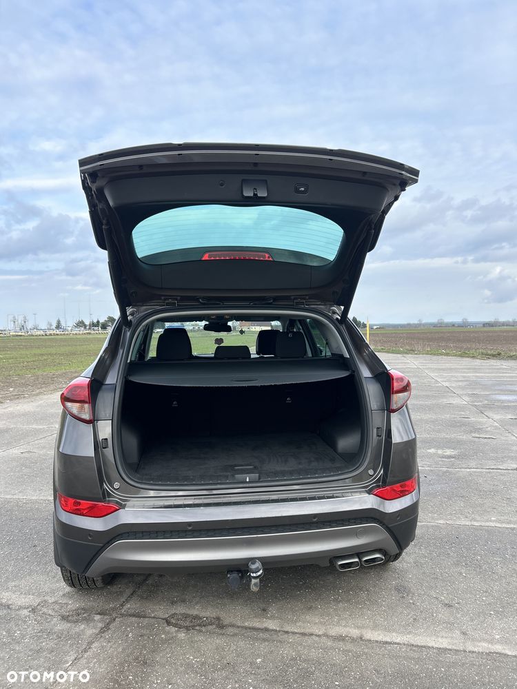 Hyundai Tucson 2.0 CRDI 4WD Style - 7