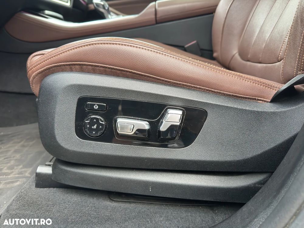 BMW X5 xDrive40i xLine - 25