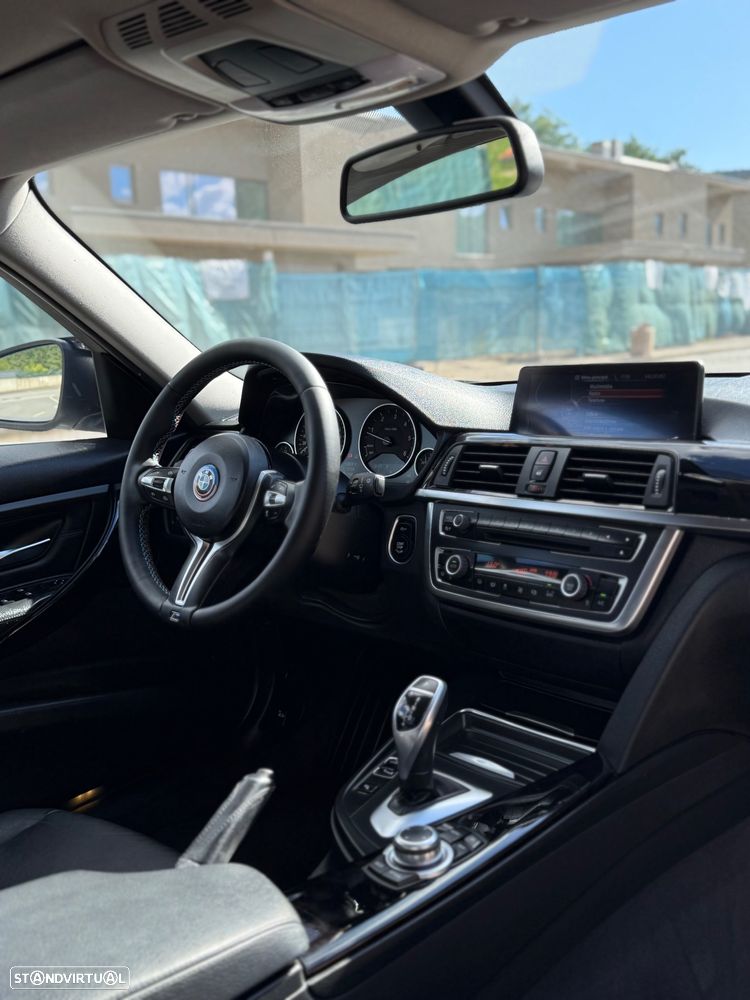 BMW 320 d Auto Pack M - 13