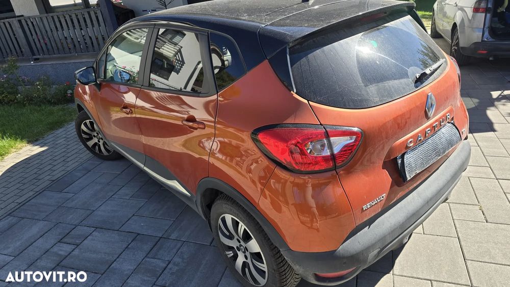 Renault Captur - 11