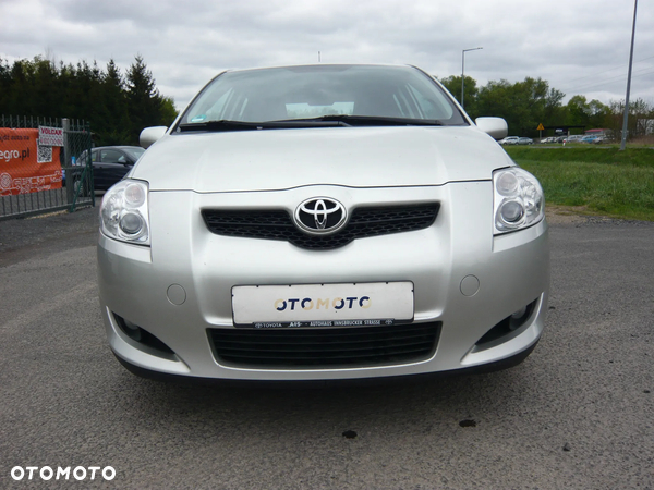 Toyota Auris 1.6 VVT-i Luna