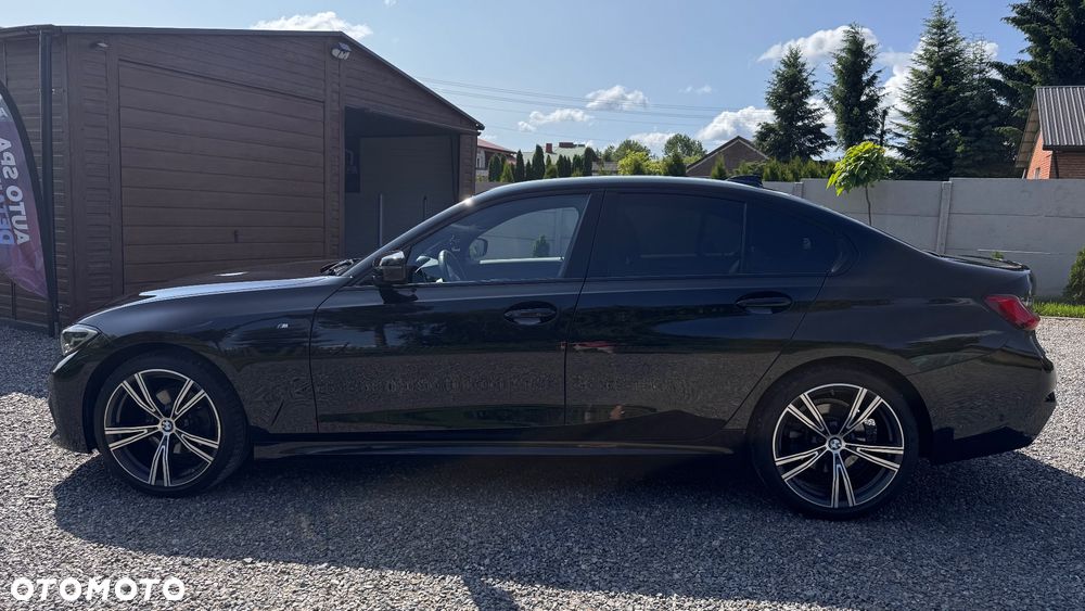 BMW Seria 3 320d xDrive M Sport Shadow sport - 24