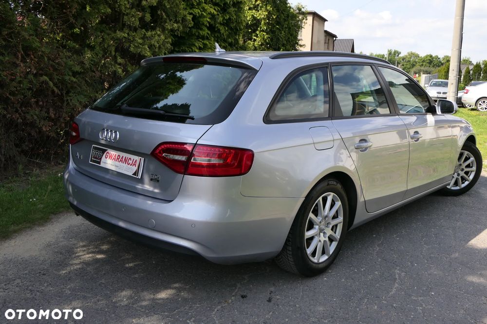 Audi A4 Avant 2.0 TDI ultra - 5