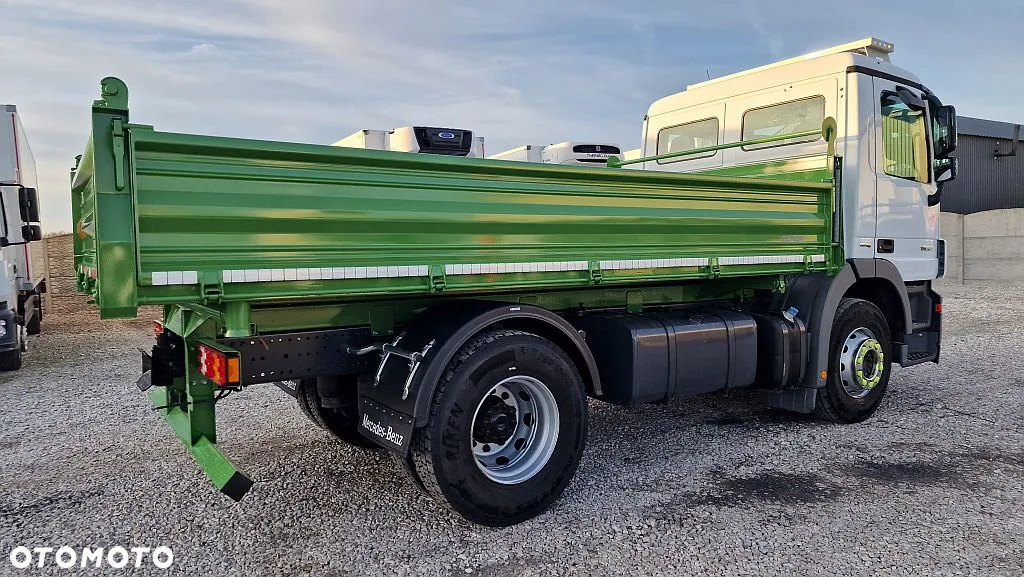 Mercedes-Benz Actros 1832 v6 Kiper wywrotka 4x2 Klima zaczep blokada - 4