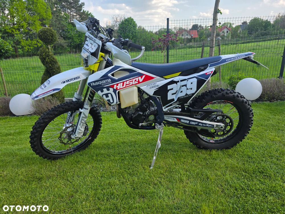 Husqvarna FE - 3