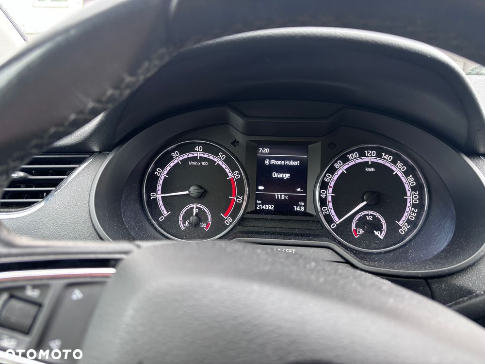 Skoda Octavia - 8