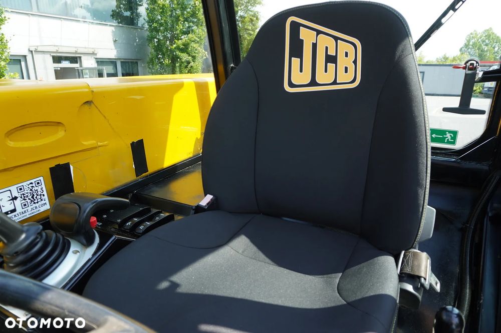 JCB 540-200 / 20 m zasięg / Joystick - 30