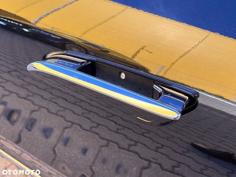 Mercedes-Benz EQS - 13