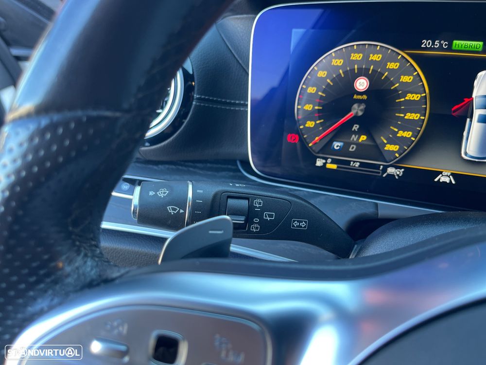 Mercedes-Benz E 300 de 9G-TRONIC AMG Line - 24