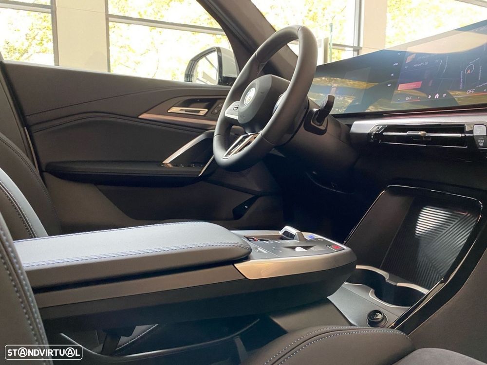 BMW iX1 xDrive30 Pack Desportivo M - 19