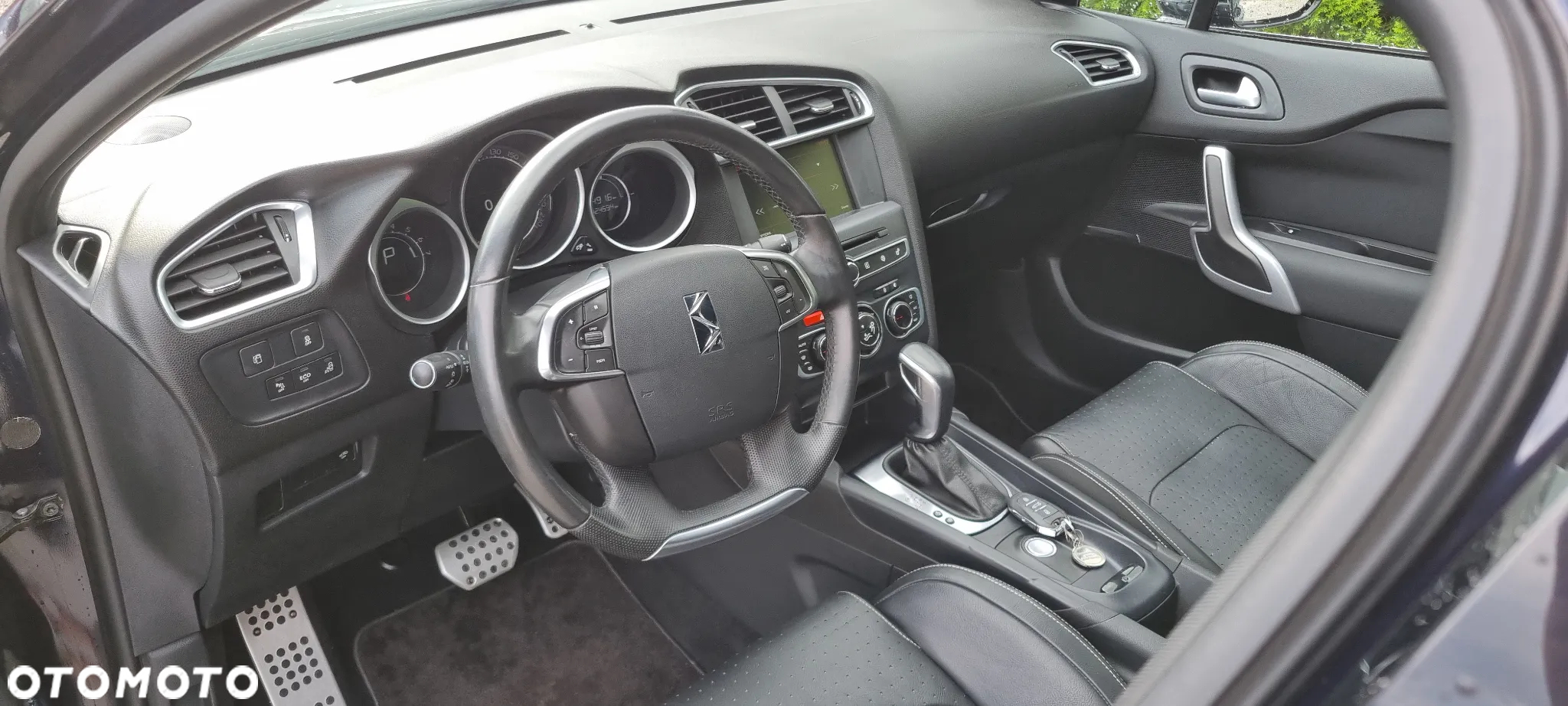 Citroën DS4 THP 155 EGS6 SoChic - 10