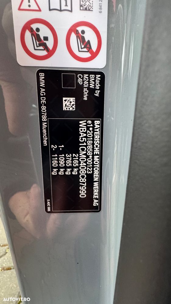 BMW M2 M240i xDrive AT - 21