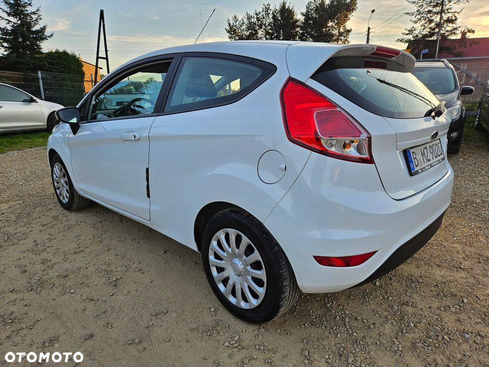 Ford Fiesta 1.25 Trend Edition - 4
