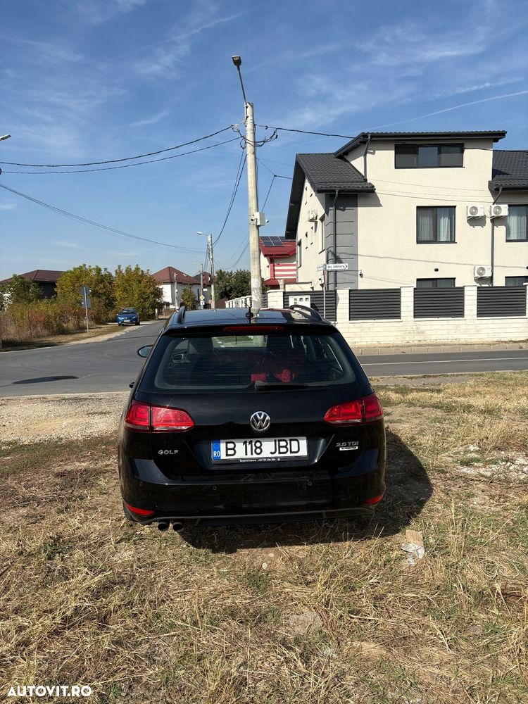 Volkswagen Golf - 16