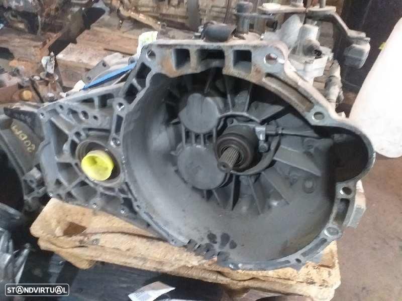 CAIXA DE VELOCIDADES HYUNDAI SANTA - 1