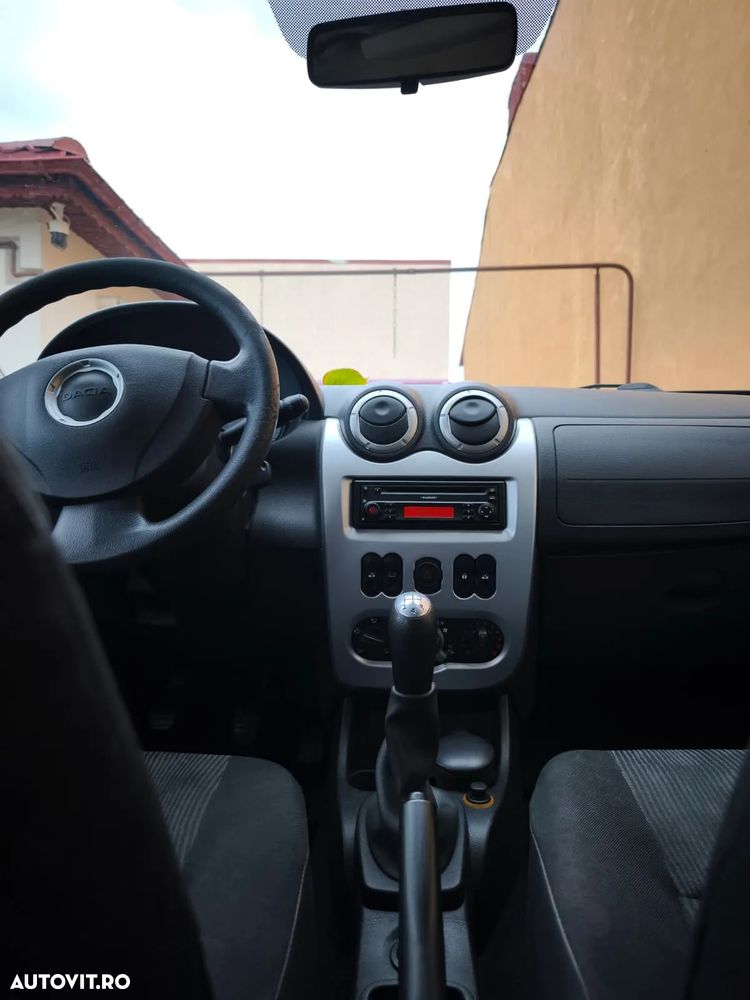 Dacia Logan MCV 1.6 16V Laureate - 17