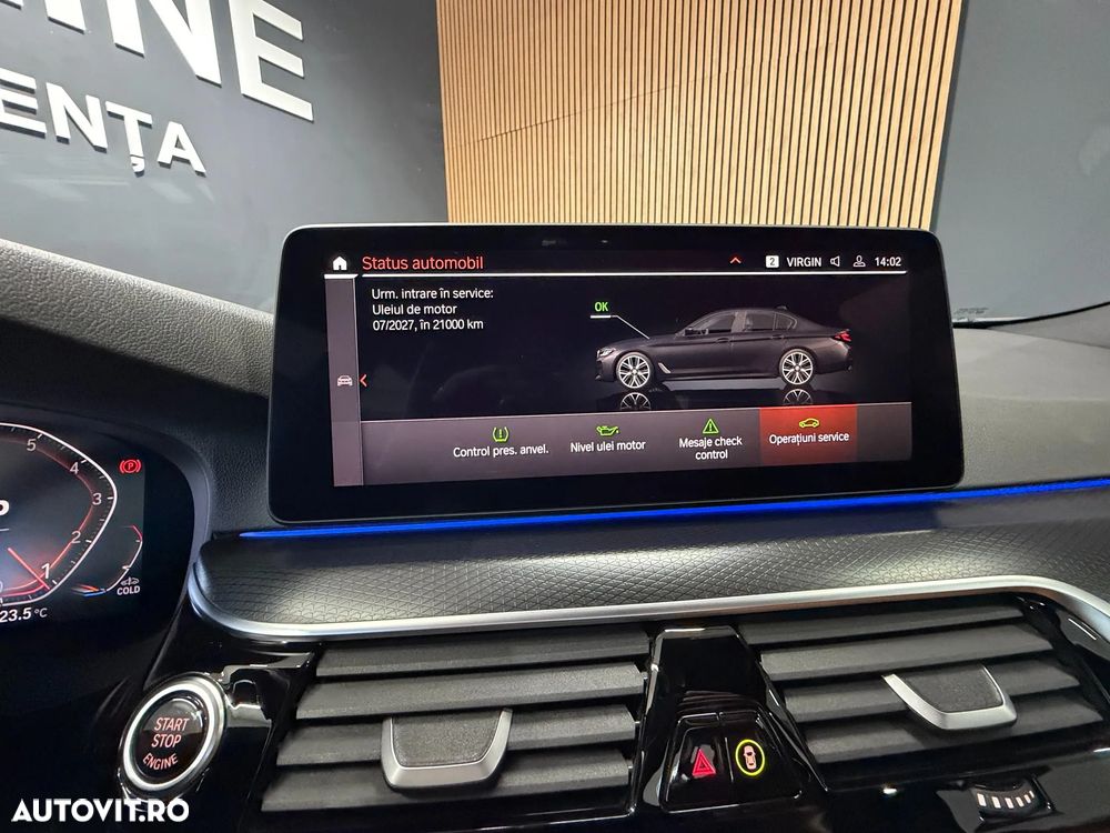 BMW Seria 5 530i Aut. - 12