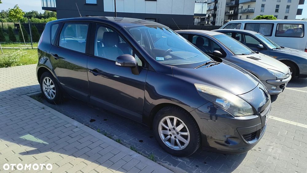 Renault Scenic 1.9 dCi Emotion Plus - 1