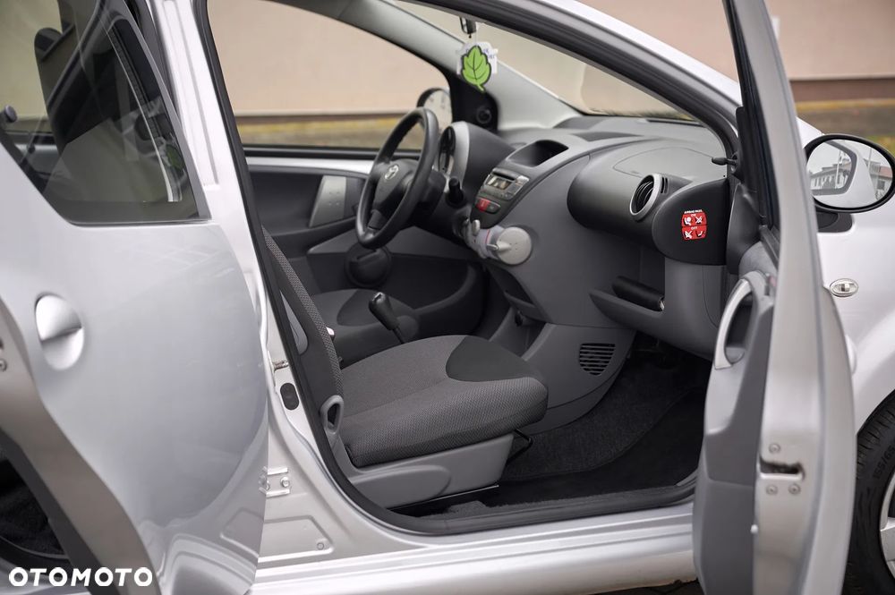 Toyota Aygo City - 25