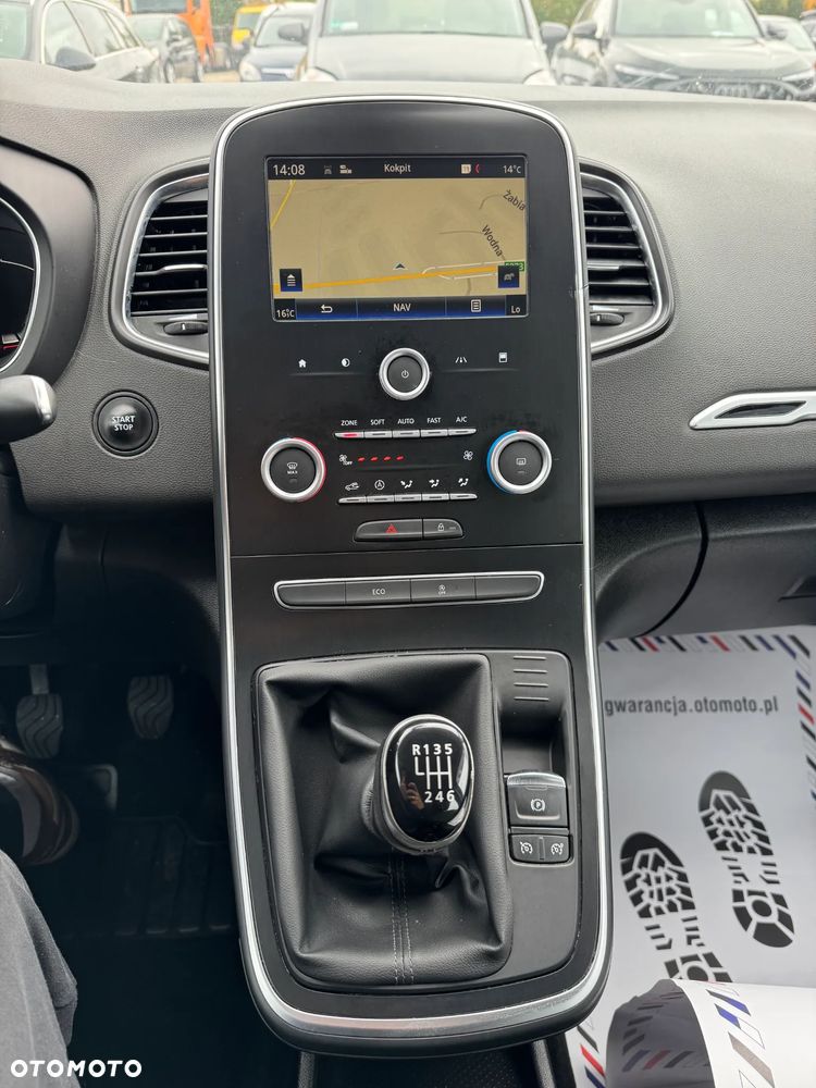 Renault Scenic - 8